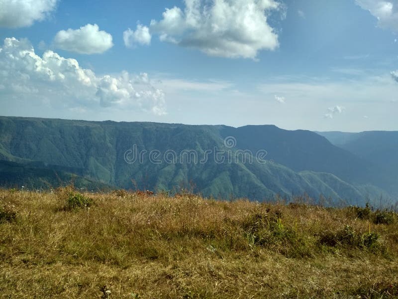 The journey: Shillong to Laitlum Canyon Ridge ~ The Land of Wanderlust
