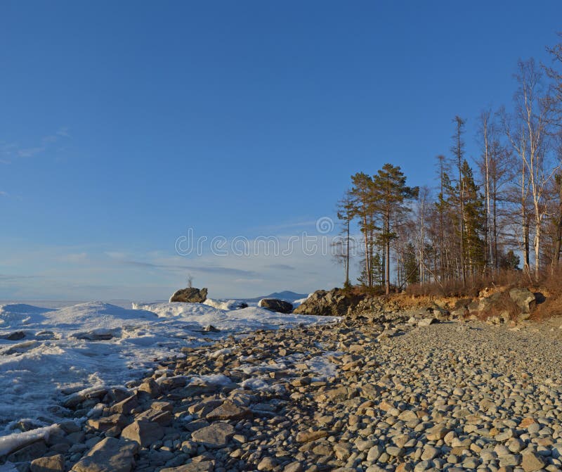 Lake Baikal östliga Sibirien, Ryssland, vinter 2 fotografering för bildbyråer Lake Baikal östliga Sibirien, Ryssland, vinter 2 fotografering för bildbyråer