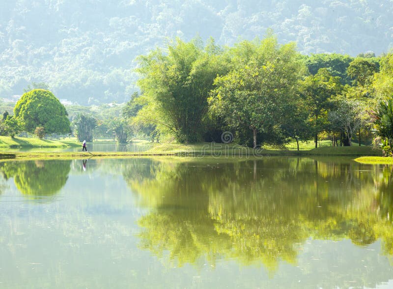 Lake garden