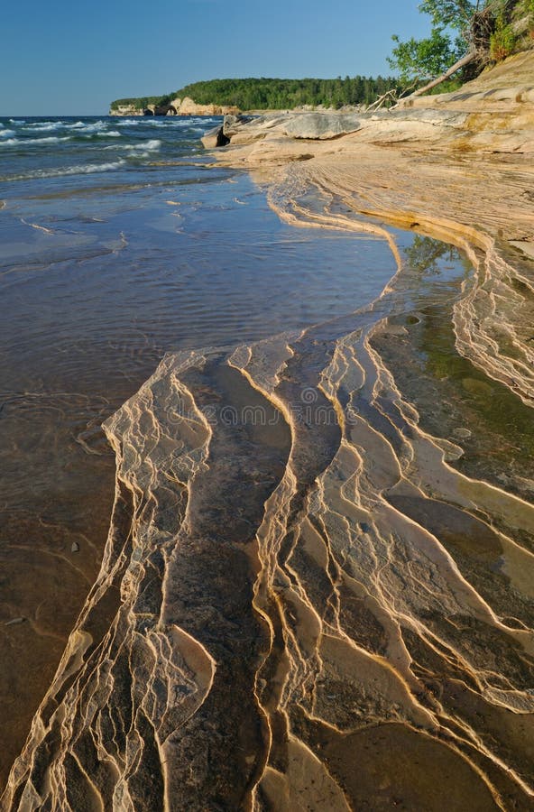 Lake Superior Shoreline stock image. Image of summer, rocky 8675295