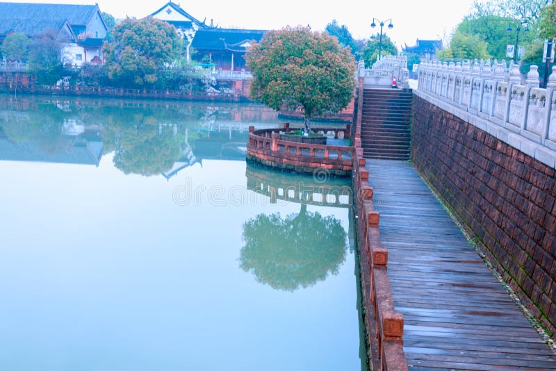 Lakeside Road-Nanchang Mei Lake Scenic Area