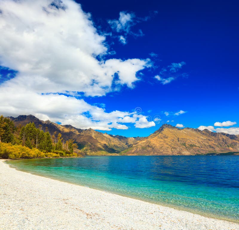 lakewakatipu royaltyfria bilder lakewakatipu royaltyfria bilder