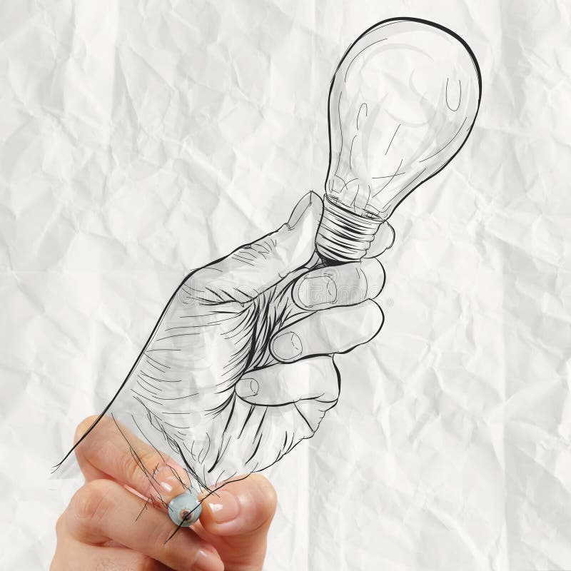 Lampadina della tenuta della mano del disegno della mano fotografia stock Lampadina della tenuta della mano del disegno della mano fotografia stock