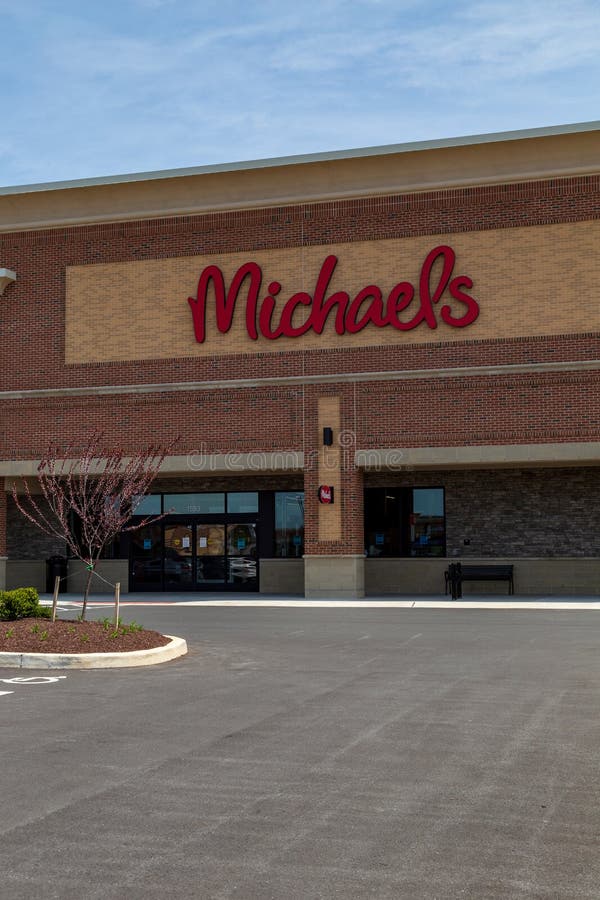 Michaels store storefront hi-res stock photography and images - Alamy