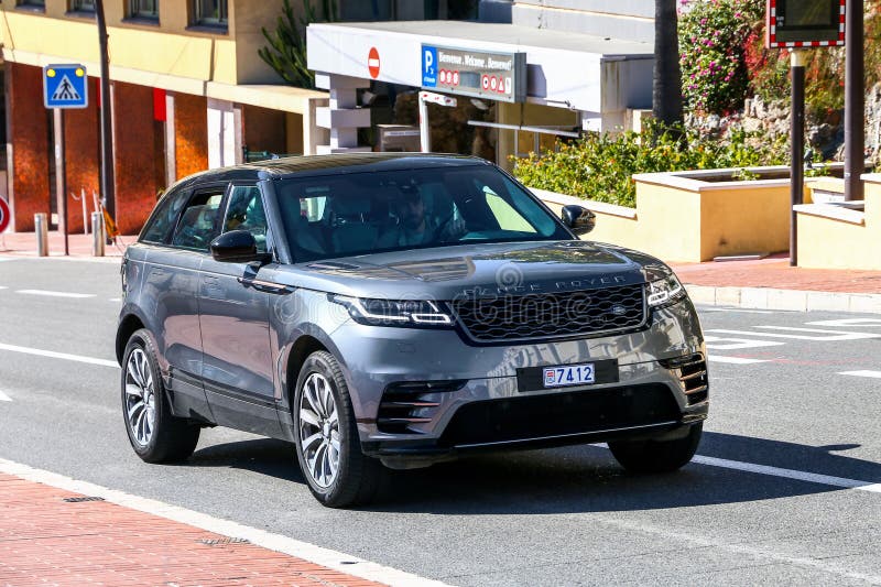 Land Rover Range Rover Velar lizenzfreie stockbilder Land Rover Range Rover Velar lizenzfreie stockbilder