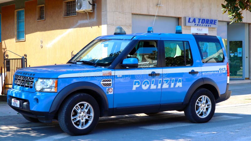 Land Rover Discovery 4, Italian Police car. Land Rover Discovery 4, Italian Police car.