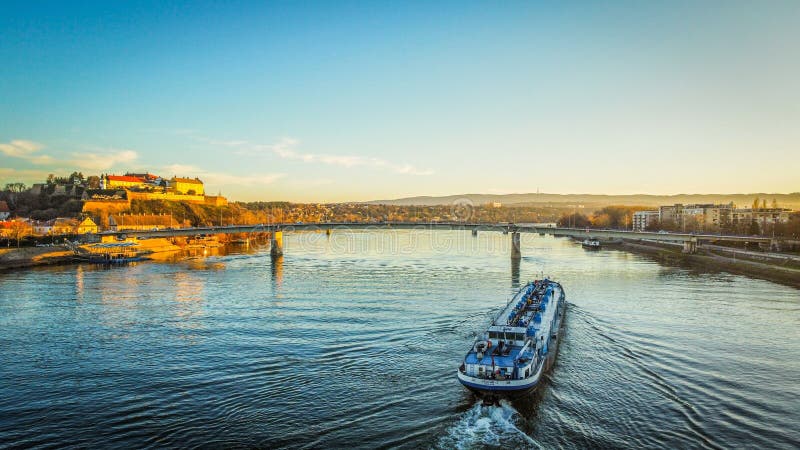 boat tour novi sad