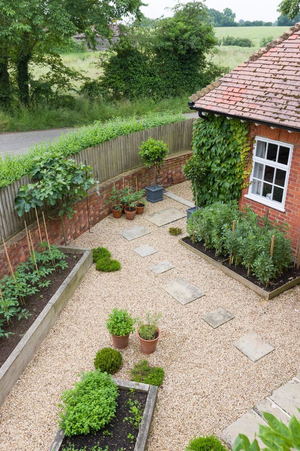 Landscaped Garden Design with Gravel and Raised Beds, UK Stock Image ...