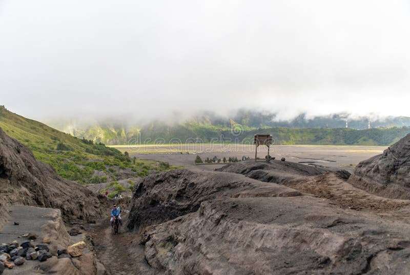 Landschaft auf Berg Bromo Felder auf Java Insel in Indonesien asia Vulkan lizenzfreie stockfotografie Landschaft auf Berg Bromo Felder auf Java Insel in Indonesien asia Vulkan lizenzfreie stockfotografie