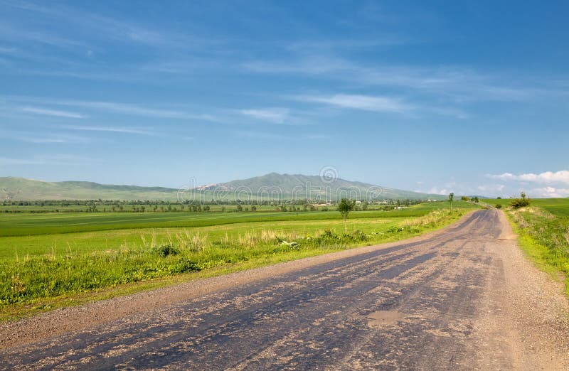 Landschaft der Berge, Straßen lizenzfreie stockfotografie