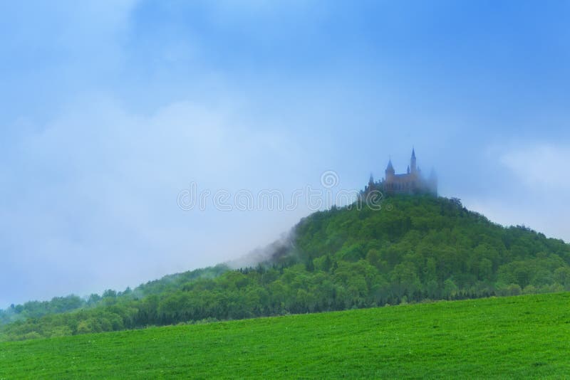 Landskap- och Hohenzollern slott i ogenomskinlighet