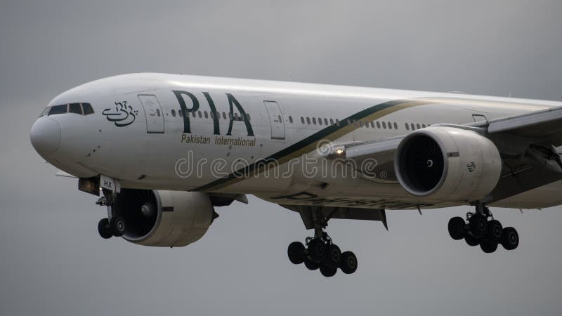 Landung Pakistan International Airliness Boeing 777