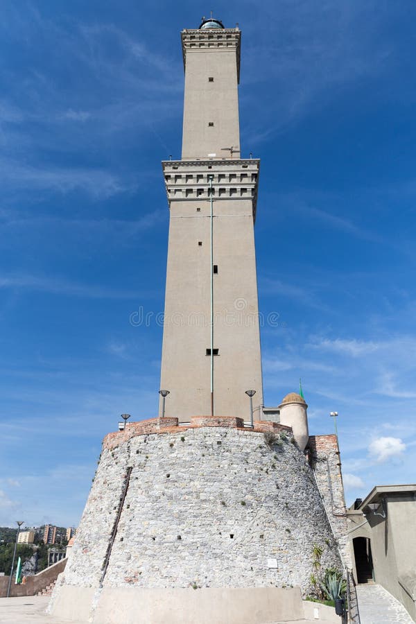 Lighthouse of Genoa - Wikipedia