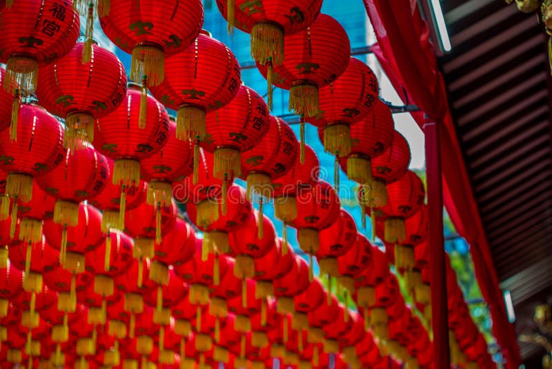 Lanterns at the Thian Hock Keng Temple in Singapore - 5