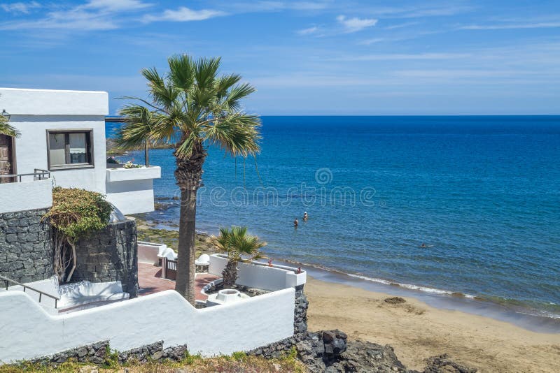 Lanzarote-Stadtzentrum 2015, Spanien, Kanarische Insel Ansicht zum Ozean lizenzfreies stockfoto Lanzarote-Stadtzentrum 2015, Spanien, Kanarische Insel Ansicht zum Ozean lizenzfreies stockfoto