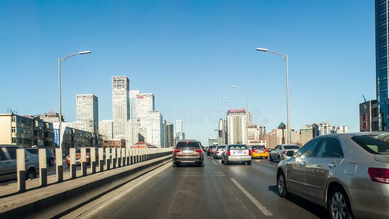 Lapso de tiempo de la calle de la ciudad que conduce Pekín