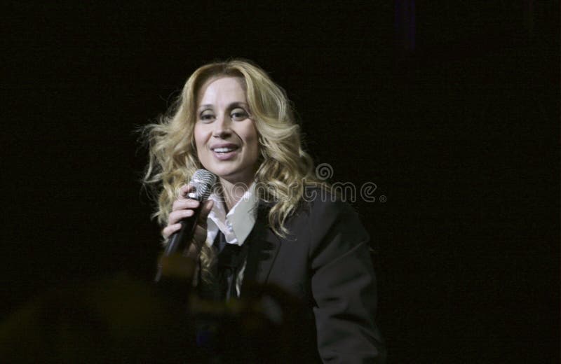 Lara Fabian