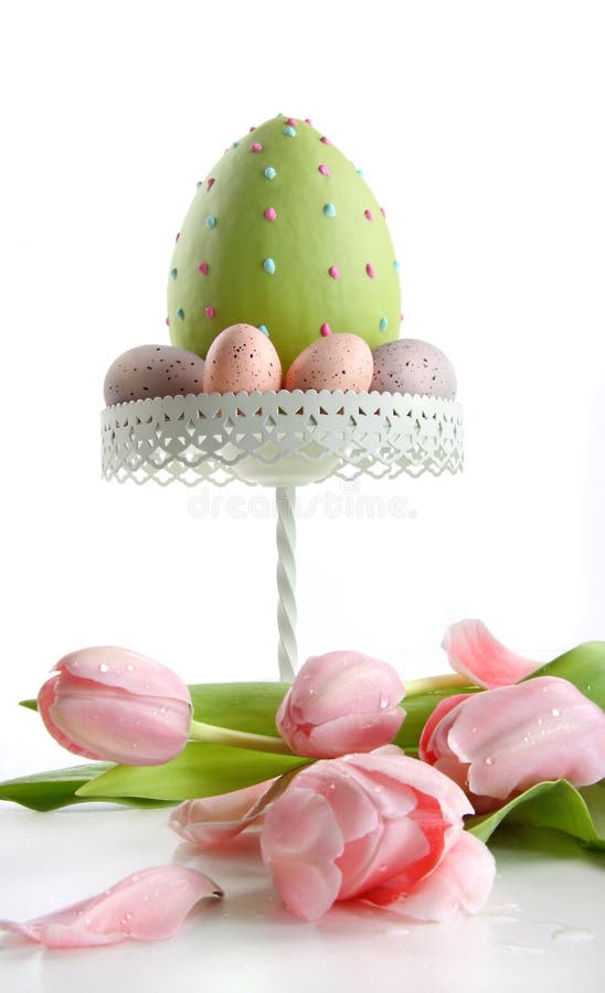 Large easter egg with pink tulips