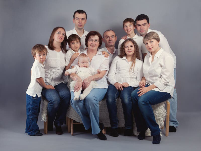 Large family portrait, studio