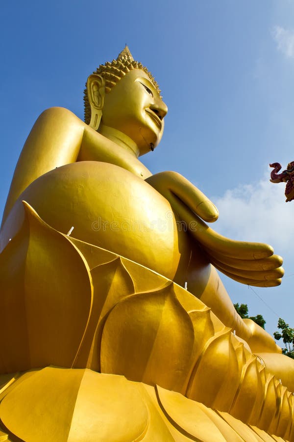 Golden Buddha statue. stock photo. Image of background 21767546