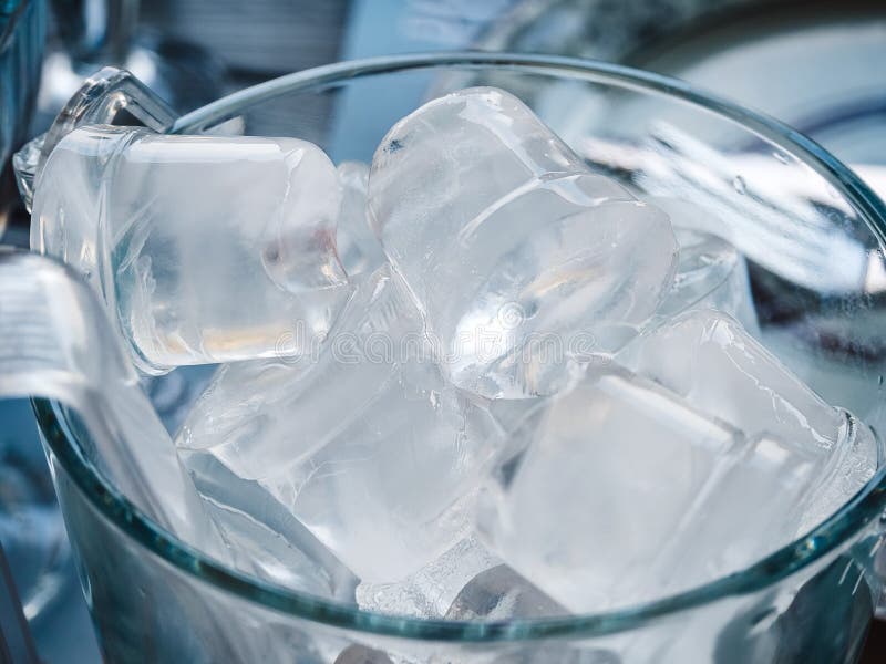 1,600+ Large Ice Cube Stock Photos, Pictures & Royalty-Free Images