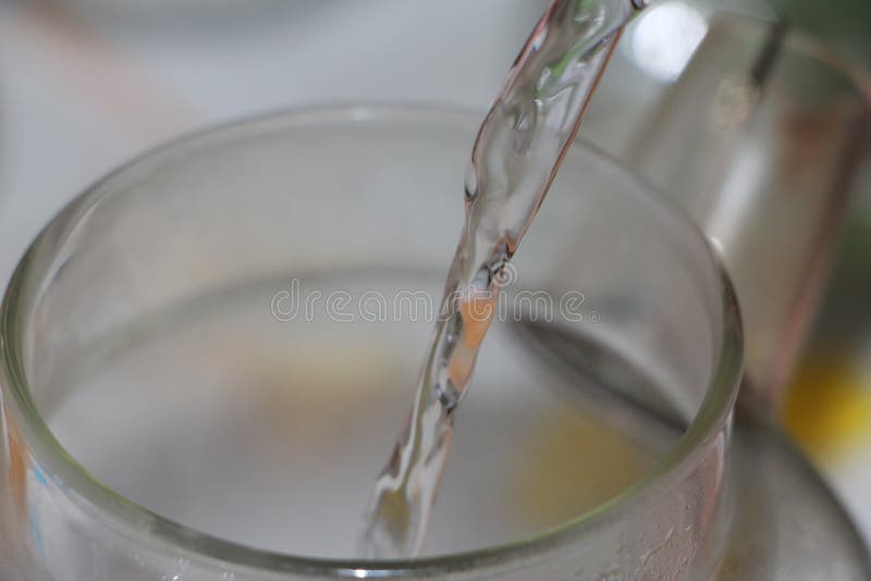 Large Leaf Tea is Brewed with Boiling Water at a Temperature of 95