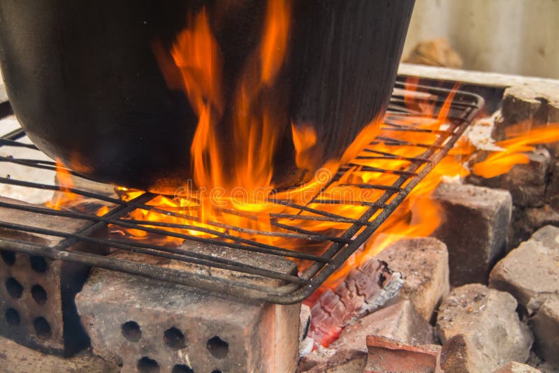 Large pot is on a fire stock image. Image of magic, halloween 70902207