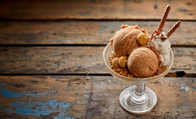 Large sundae bowl with chocolate ice cream