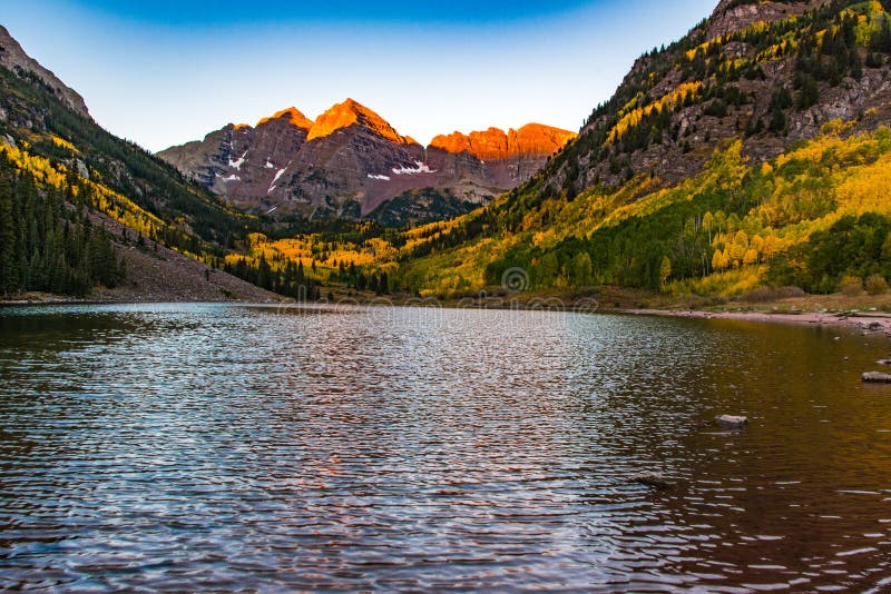 Las Belces marrón icónicas en Autumn Morning - un Colorado imagenes de archivo Las Belces marrón icónicas en Autumn Morning - un Colorado imagenes de archivo