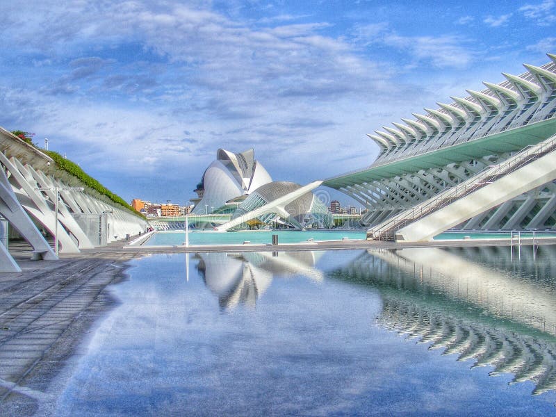 Las Ciencias de Ciudad de las Artes y em Valência imagem de stock royalty free Las Ciencias de Ciudad de las Artes y em Valência imagem de stock royalty free