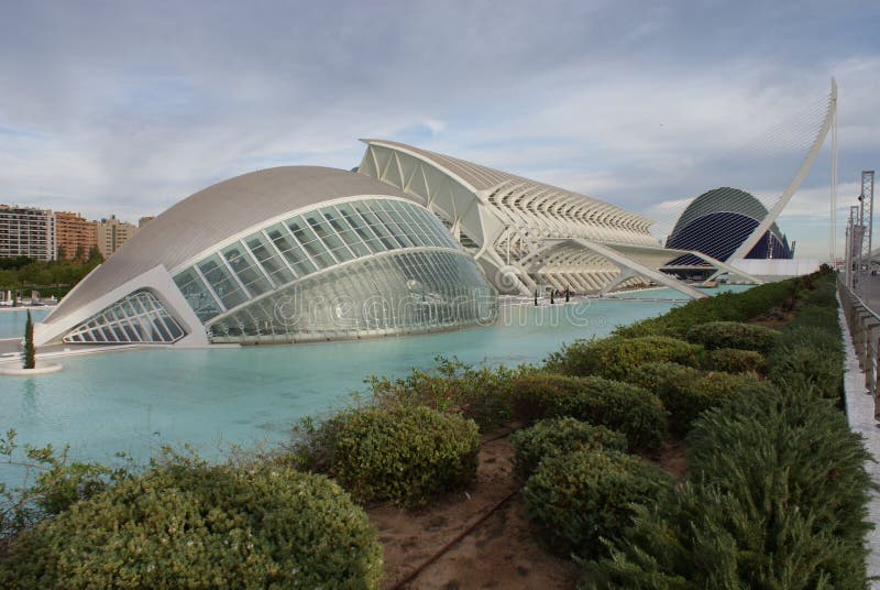 Las Ciencias - Hemisferic Валенсии Ciudad de las Artes y стоковое изображение Las Ciencias - Hemisferic Валенсии Ciudad de las Artes y стоковое изображение