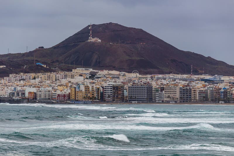 Las Palmas De Gran Canaria Stormy Weather Editorial Photo - Image of  dangerous, coast: 139849211