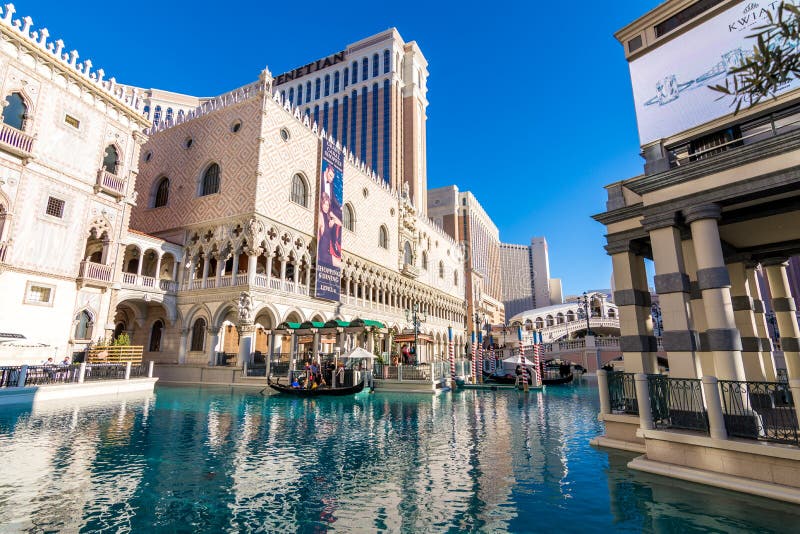 Las Vegas, de V.S. - 27 April, 2018: Toeristen die beroemde Veni bezoeken stock afbeeldingen Las Vegas, de V.S. - 27 April, 2018: Toeristen die beroemde Veni bezoeken stock afbeeldingen