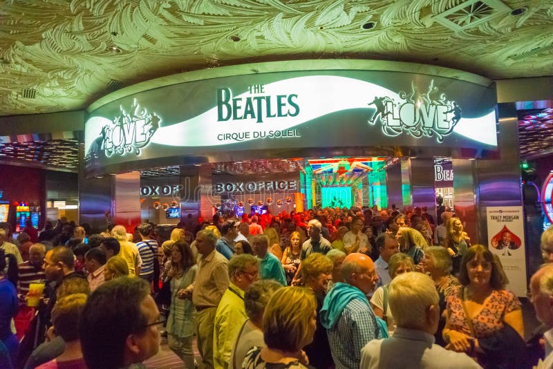 Las Vegas, Stany Zjednoczone Ameryka, Maj - 06, 2016: Wejście Bitelsi Cirque Du Soleil Teatr miłości przedstawienie przy zdjęcia stock Las Vegas, Stany Zjednoczone Ameryka, Maj - 06, 2016: Wejście Bitelsi Cirque Du Soleil Teatr miłości przedstawienie przy zdjęcia stock