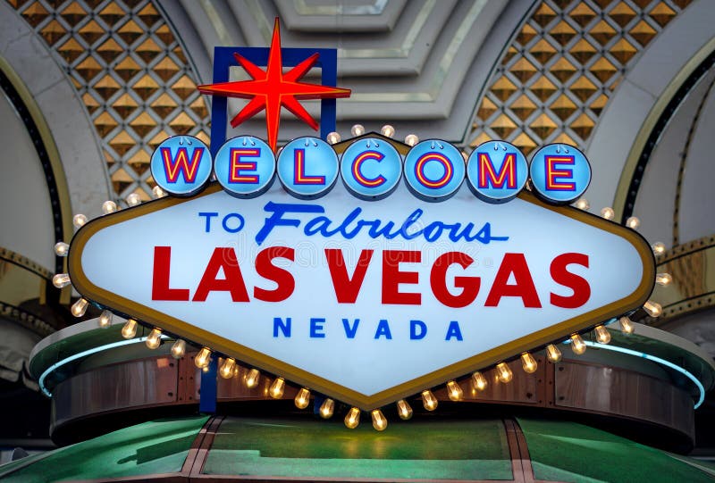 Las Vegas-Zeichen in der Dämmerung, Nevada USA stockfotografie Las Vegas-Zeichen in der Dämmerung, Nevada USA stockfotografie