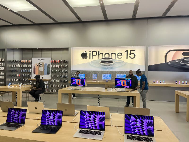 A Customer at an Apple Store Being Helped by an Apple Employee at an Apple  Store Editorial Stock Photo - Image of macbook, ipad: 235899068