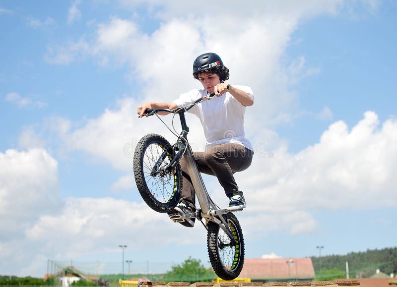 Lato jest dla krańcowych sportów Lato jest dla krańcowych sportów