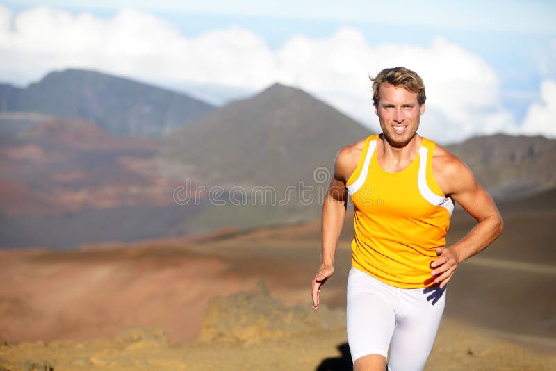 Laufender Athlet - Mannläufer, der schnell sprintet lizenzfreie stockfotos Laufender Athlet - Mannläufer, der schnell sprintet lizenzfreie stockfotos
