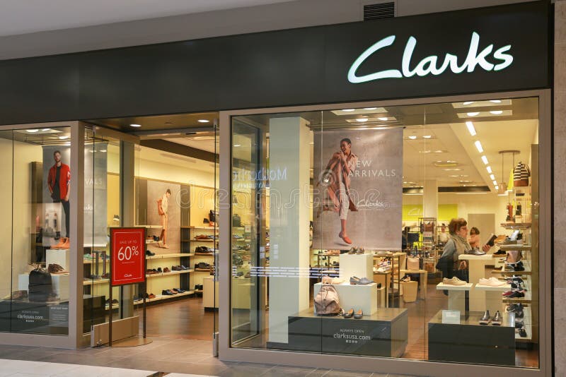 clarks shoe outlet locations