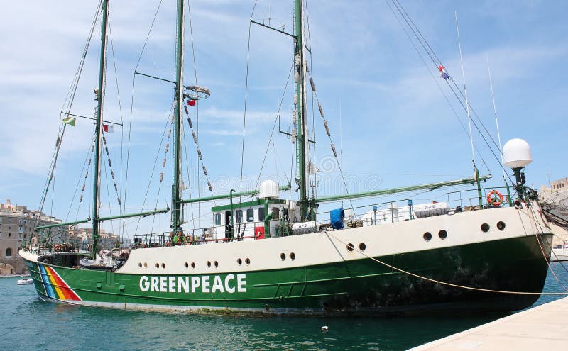 bateau greenpeace