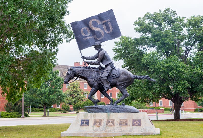 Le cavalier de sprint d'OSU à l'université de l'Etat de l'Oklahoma images stock Le cavalier de sprint d'OSU à l'université de l'Etat de l'Oklahoma images stock