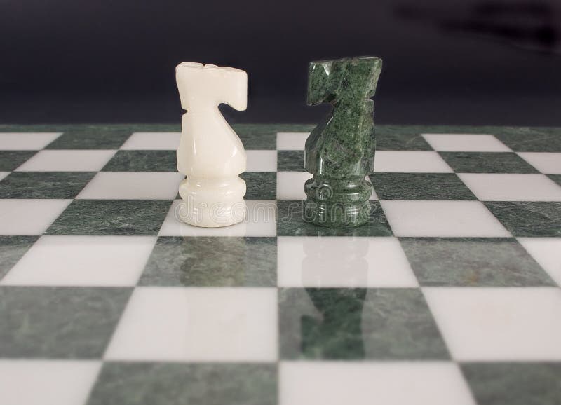 Download Le combat image stock. Image du échecs, action, rivalité - 76405