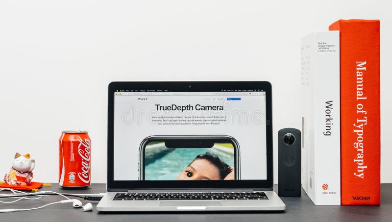 Le dernier iPhone X 10 avec photo stock Le dernier iPhone X 10 avec photo stock