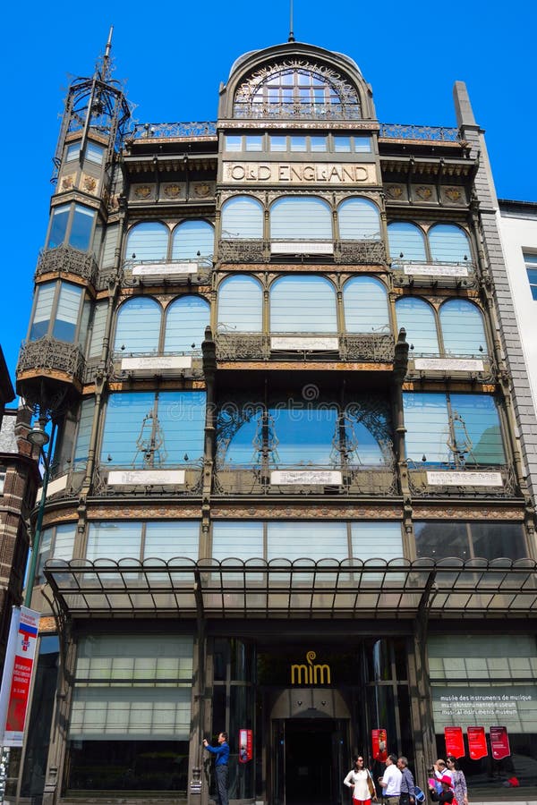 Le musée d'instrument de musique (MIM) est un musée de musique à Bruxelles centrale, Belgique image libre de droits Le musée d'instrument de musique (MIM) est un musée de musique à Bruxelles centrale, Belgique image libre de droits