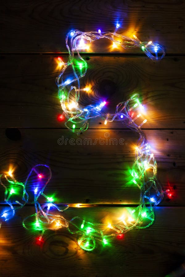Le numéro 5 a fait avec les lumières de guirlande de Noël photos libres de droits Le numéro 5 a fait avec les lumières de guirlande de Noël photos libres de droits