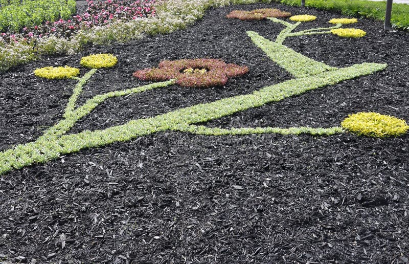 Le Parlement font du jardinage décoration de Québec dans le Canada image stock Le Parlement font du jardinage décoration de Québec dans le Canada image stock