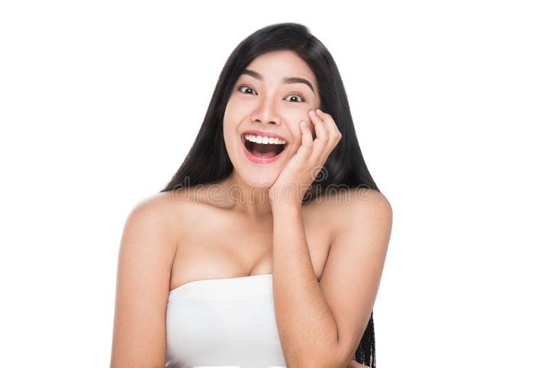 Le portrait de la belle femme de soins de la peau apprécient et heureux, touchant son visage images libres de droits Le portrait de la belle femme de soins de la peau apprécient et heureux, touchant son visage images libres de droits