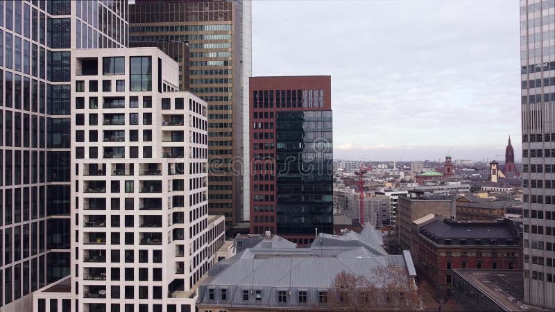 Le quartier financier de la ville de Francfort, Allemagne de Francfort, Allemagne le 10 mars 2021 banque de vidéos