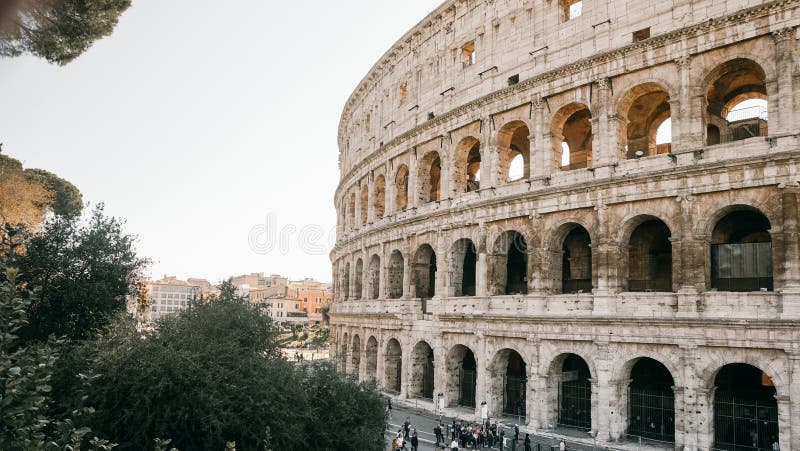 Le symbole de Rome, l'amphithéâtre du Colosseum, image stock Le symbole de Rome, l'amphithéâtre du Colosseum, image stock