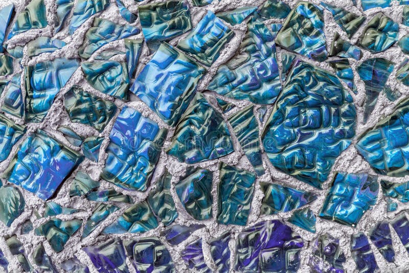 Le verre bleu de vintage couvre de tuiles la décoration de mur photographie stock Le verre bleu de vintage couvre de tuiles la décoration de mur photographie stock